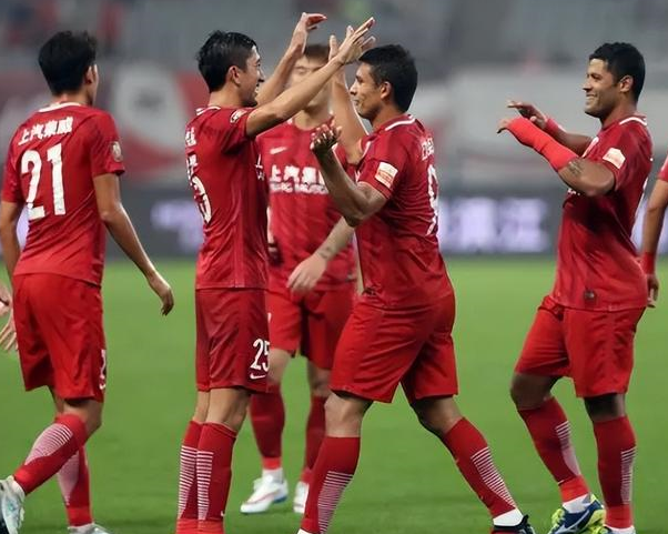 米兰电竞官网-上港总算止住连败,战胜泰达重新找回节奏